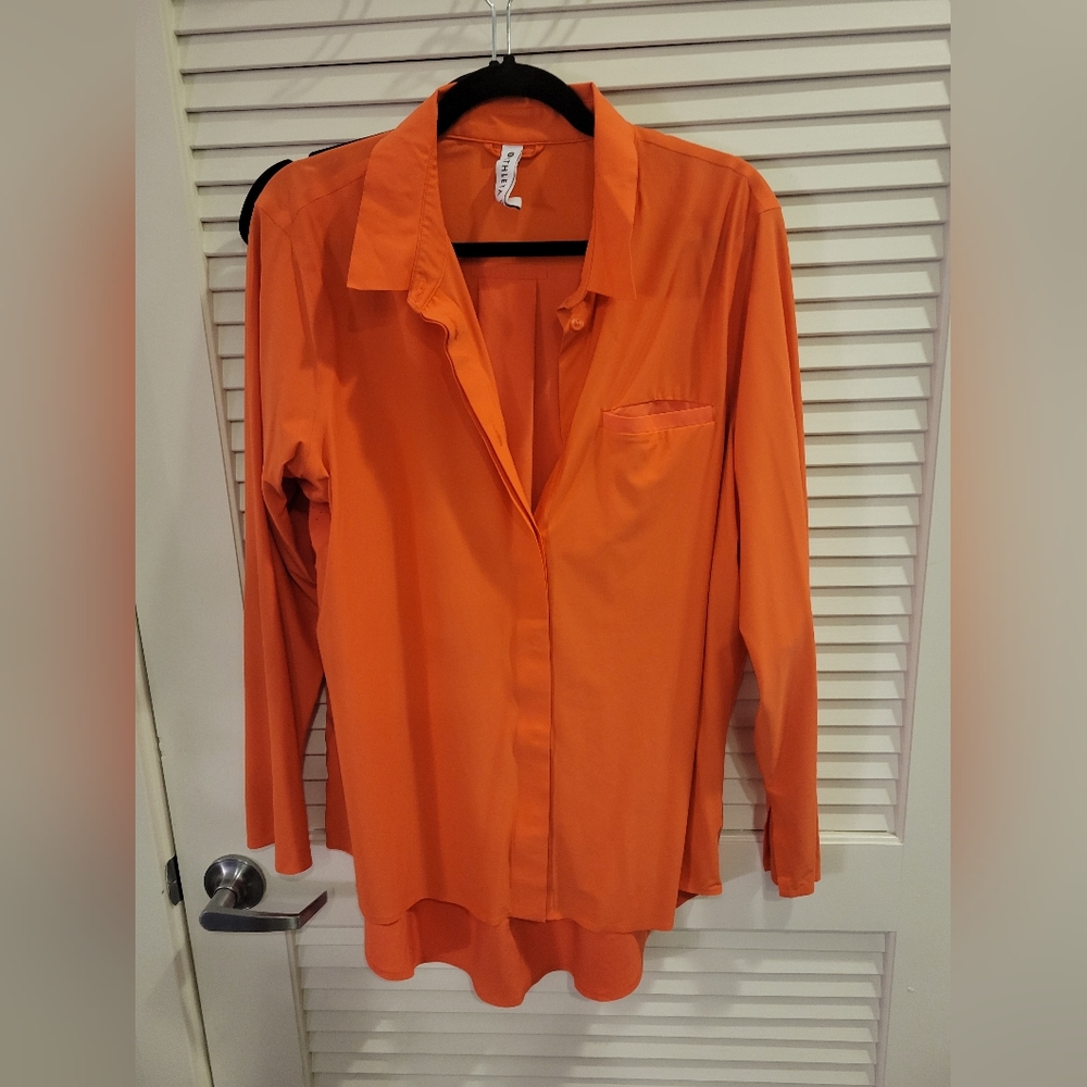 Athleta Urbanite Top - High Low Button Up Shirt